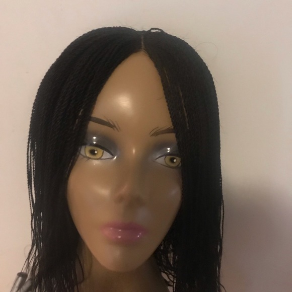 Beautiful 10in micro twist braided wig - Picture 5 of 8